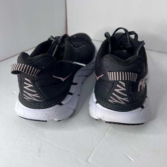 Women’s Hoka One One Clifton 6 Sz 9 Running Shoes Black White - Picture 5 of 7